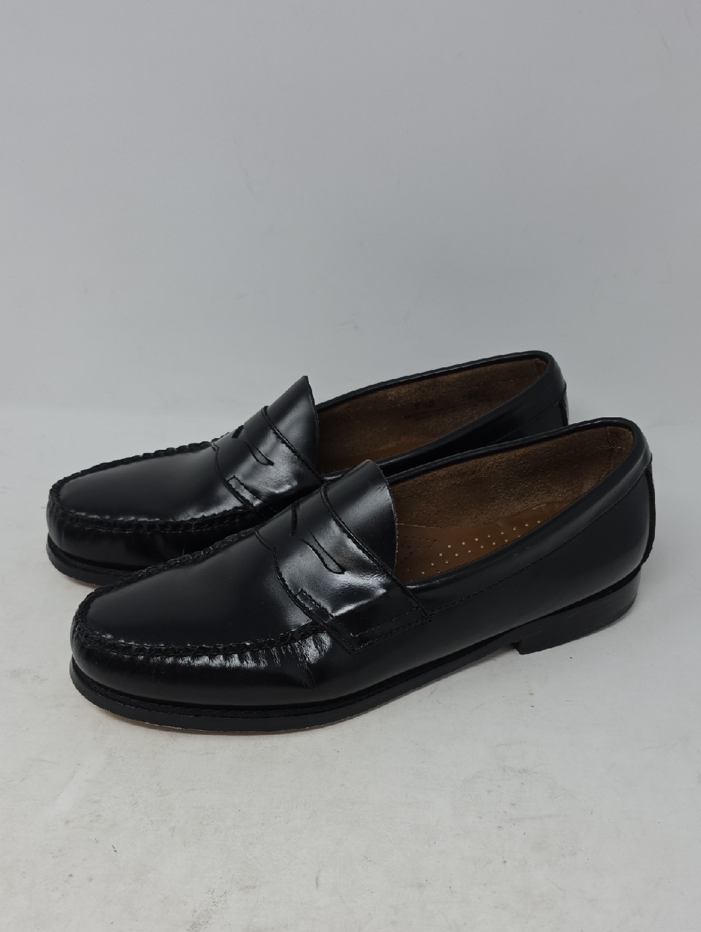 GH BASS Weejuns Penny Loafers for Men's Size 9.5D